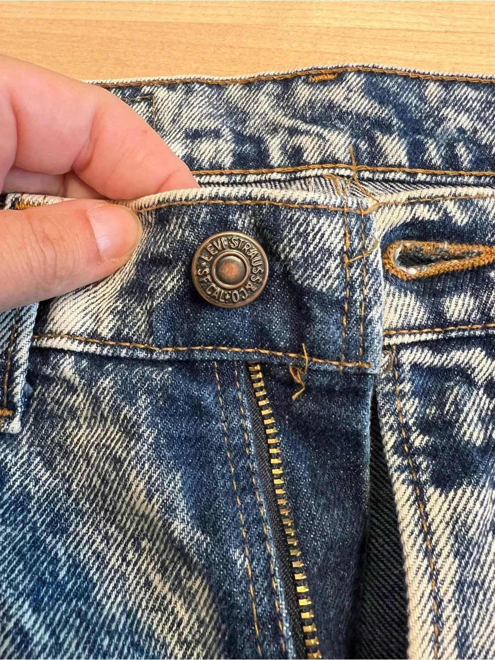 1989 Made in USA vintage Levi's Men's Acid Wash Blue Jeans